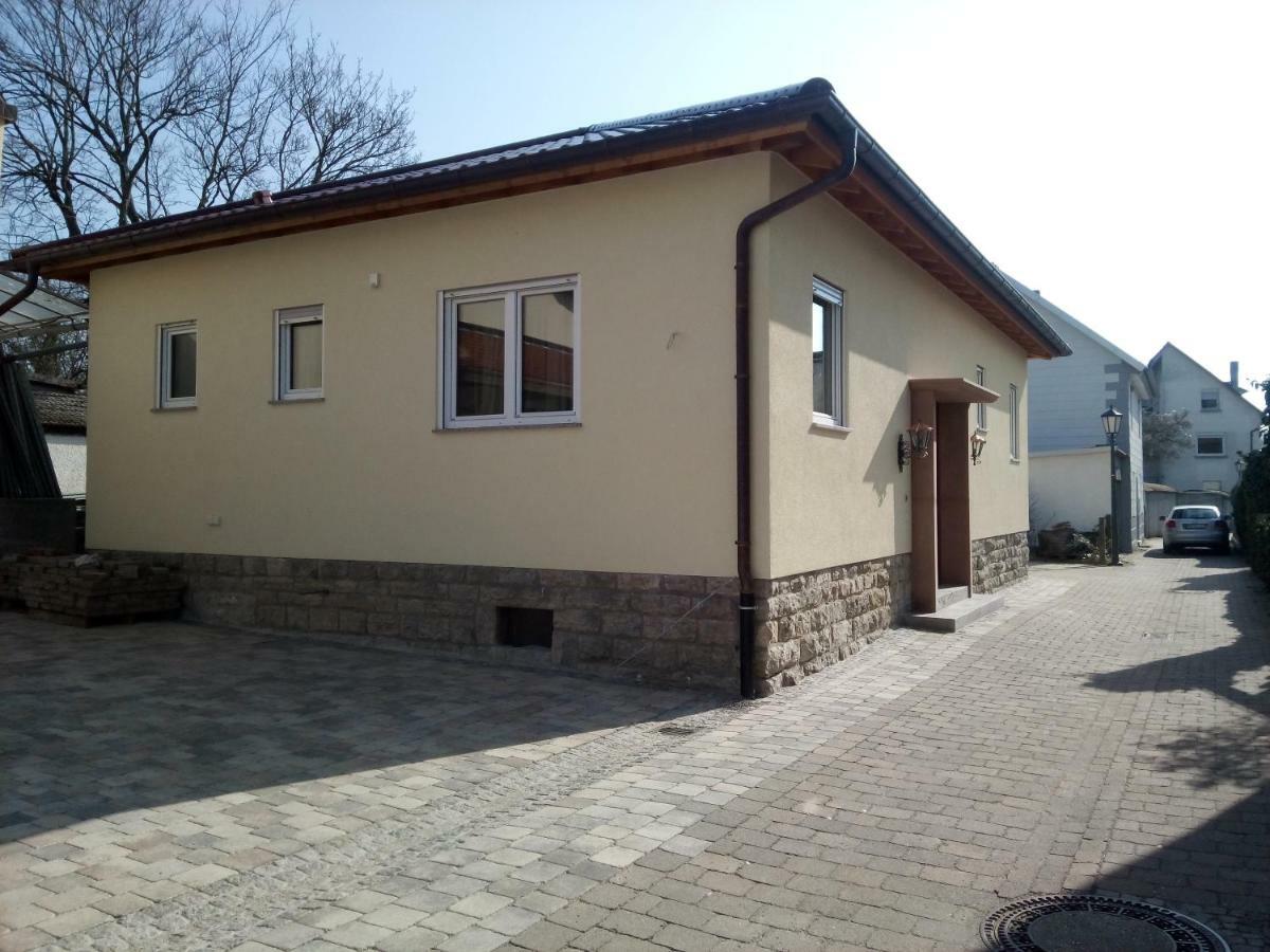 Gaestehaus Weingut Politschek Bad Friedrichshall Bagian luar foto